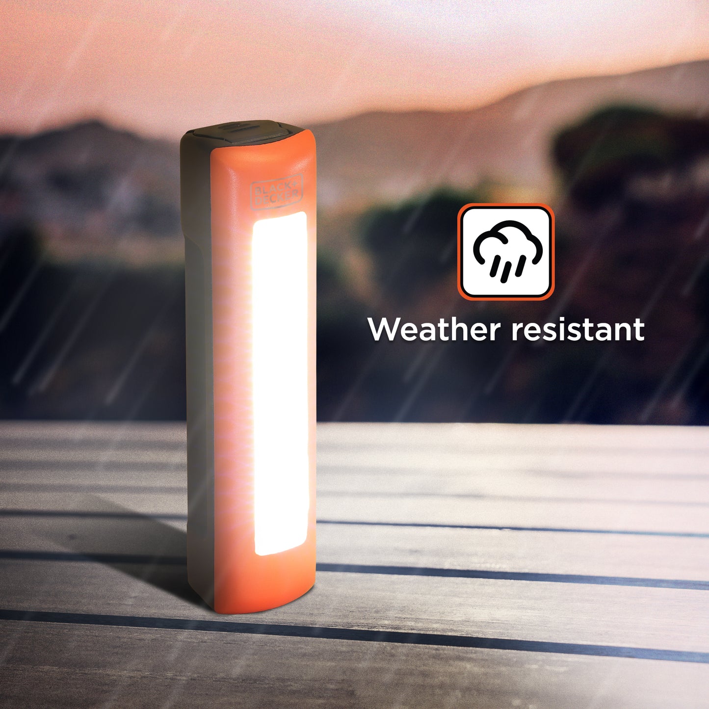 300 Lumens Handheld Light